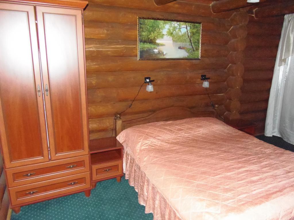 Hotel Tourist complex Karina à Polyana  Chambre photo